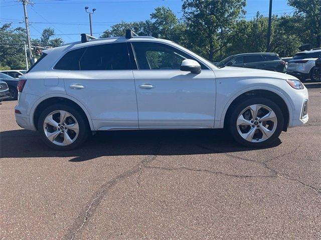 2022 Audi Q5 Vehicle Photo in Willow Grove, PA 19090