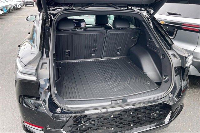 2025 Chevrolet Equinox EV Vehicle Photo in INDEPENDENCE, MO 64055-1314