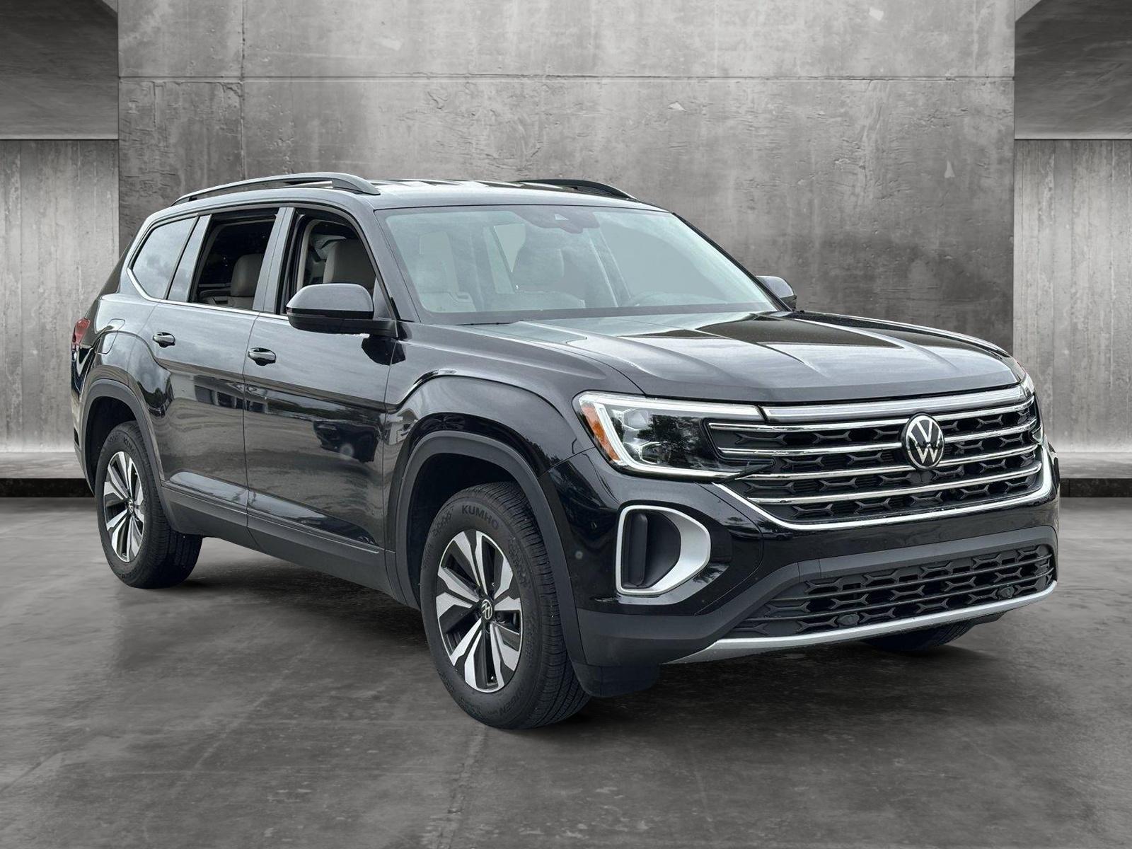 2024 Volkswagen Atlas Vehicle Photo in Hollywood, FL 33021