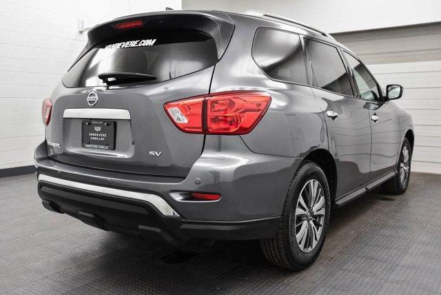 2019 Nissan Pathfinder Vehicle Photo in Akron, OH 44320