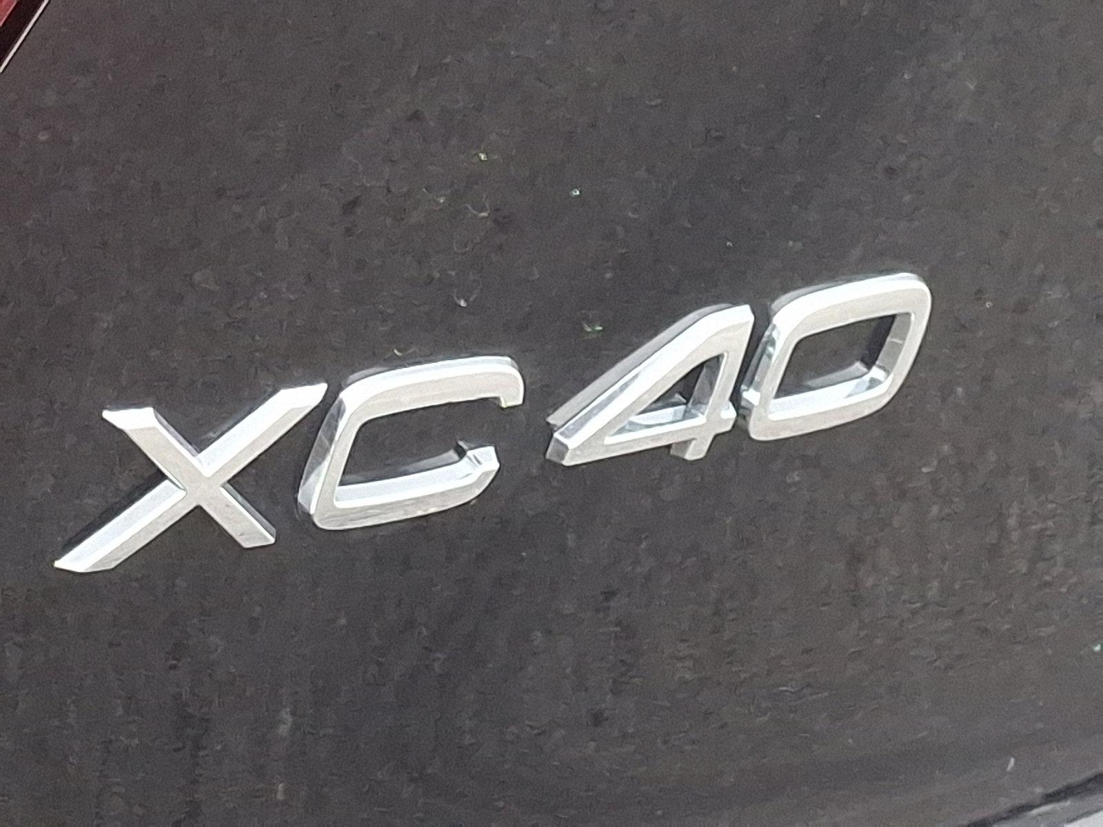 2025 Volvo XC40 Vehicle Photo in Trevose, PA 19053
