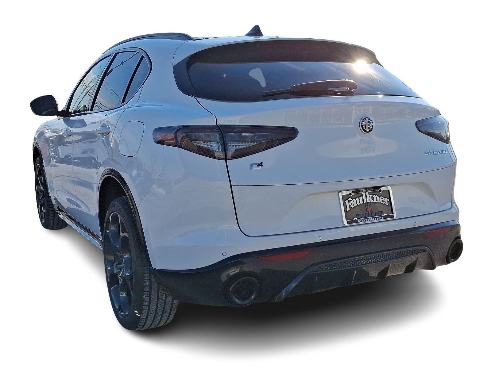 2025 Alfa Romeo Stelvio Vehicle Photo in Mechanicsburg, PA 17050