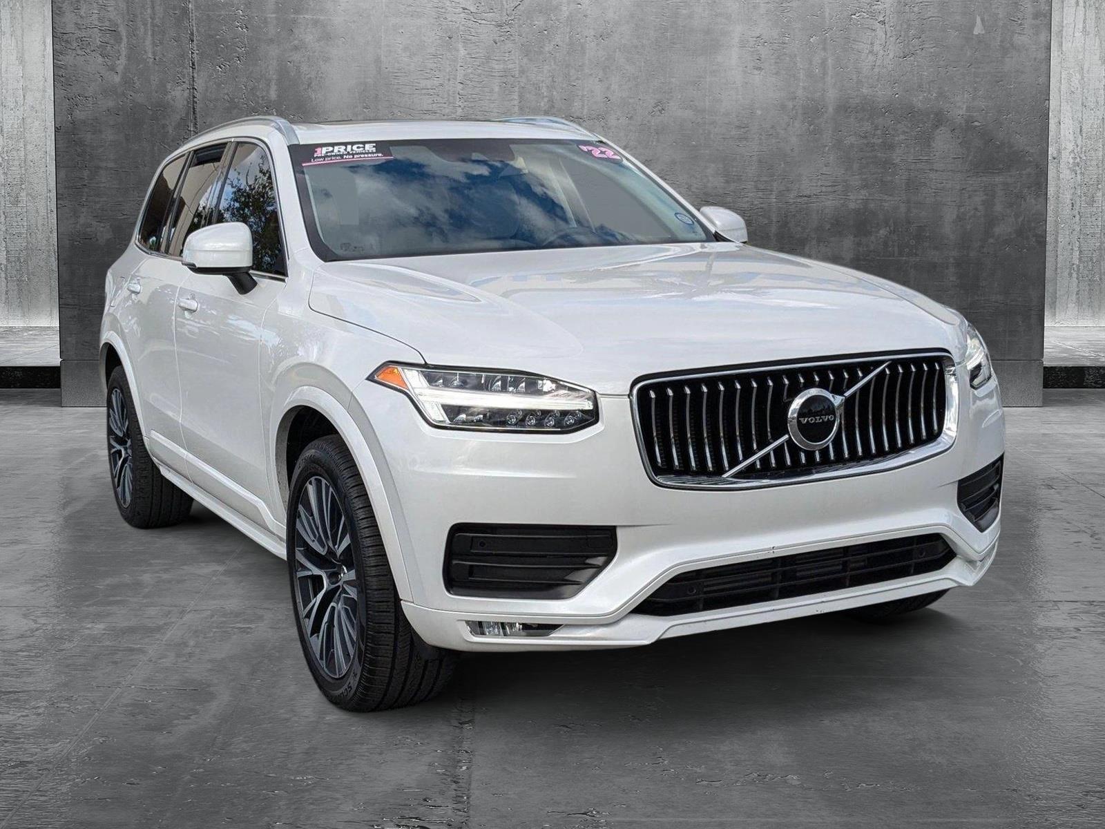 2022 Volvo XC90 Vehicle Photo in Miami, FL 33015