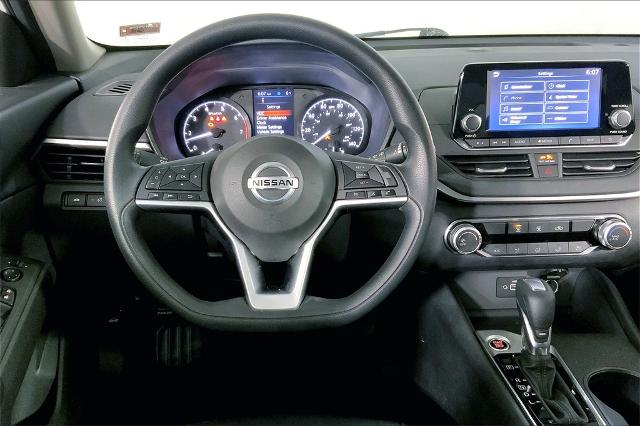 2021 Nissan Altima Vehicle Photo in Lees Summit, MO 64086