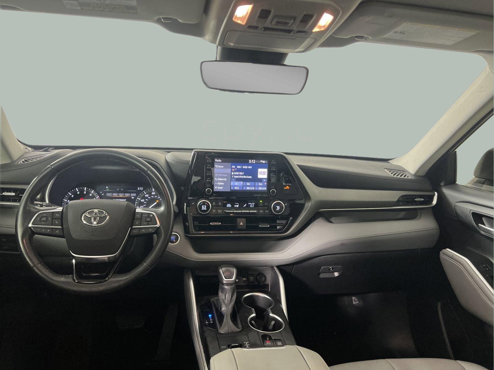 2021 Toyota Highlander Vehicle Photo in GEORGETOWN, TX 78626-7508