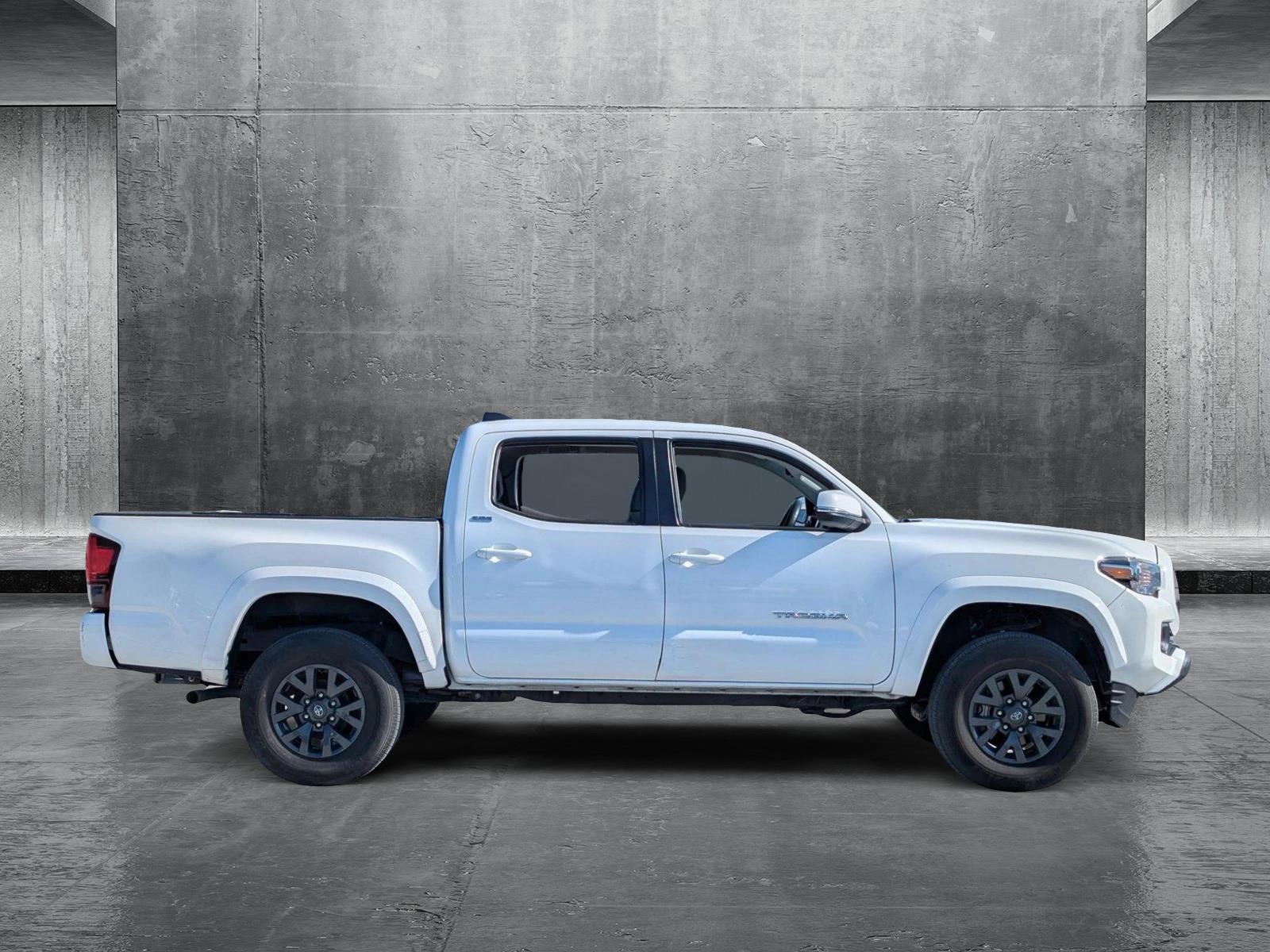 2022 Toyota Tacoma 2WD Vehicle Photo in Ft. Myers, FL 33907