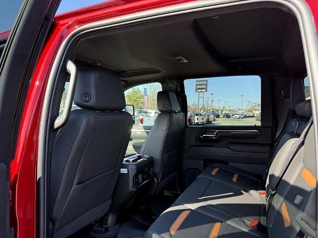 2025 GMC Sierra 3500HD Vehicle Photo in CHICOPEE, MA 01020-5001