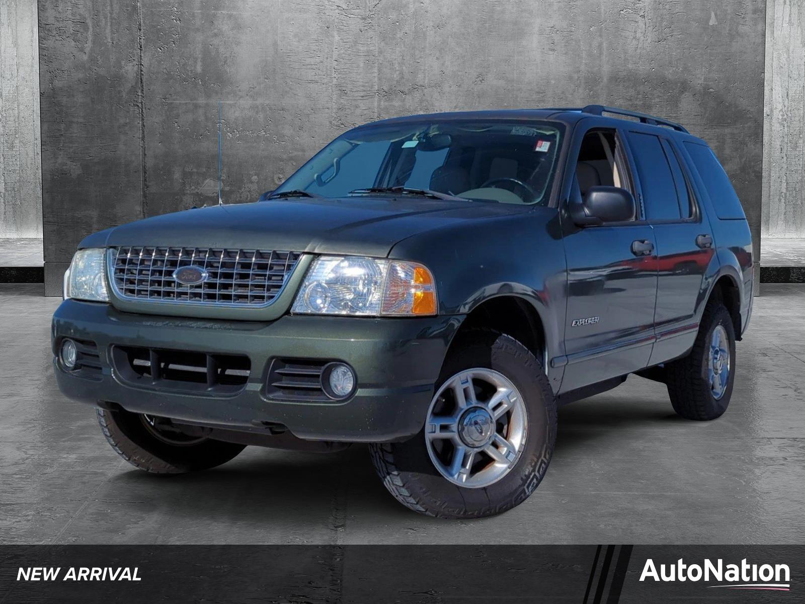 2004 Ford Explorer Vehicle Photo in Ft. Myers, FL 33907