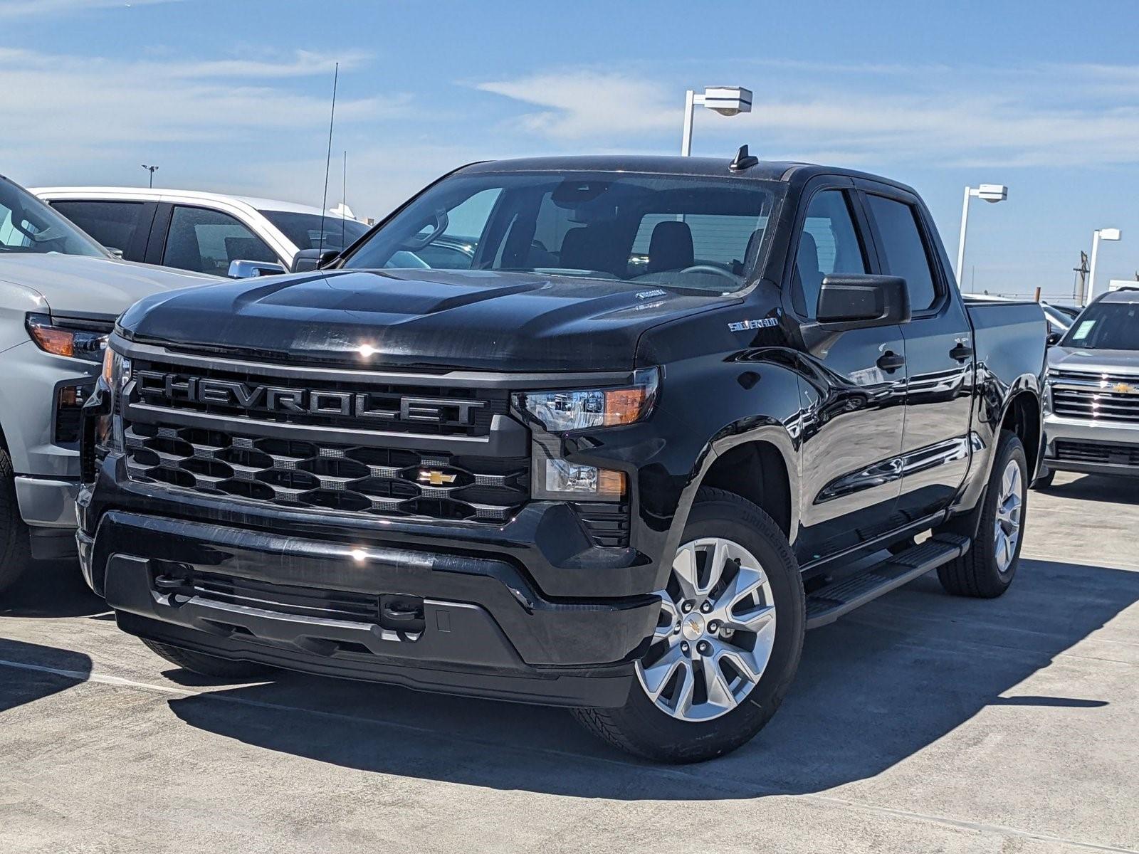 2025 Chevrolet Silverado 1500 Vehicle Photo in MIAMI, FL 33172-3015