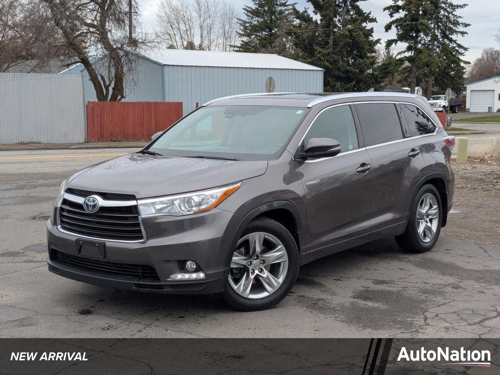 2015 Toyota Highlander Hybrid Vehicle Photo in Spokane Valley, WA 99212