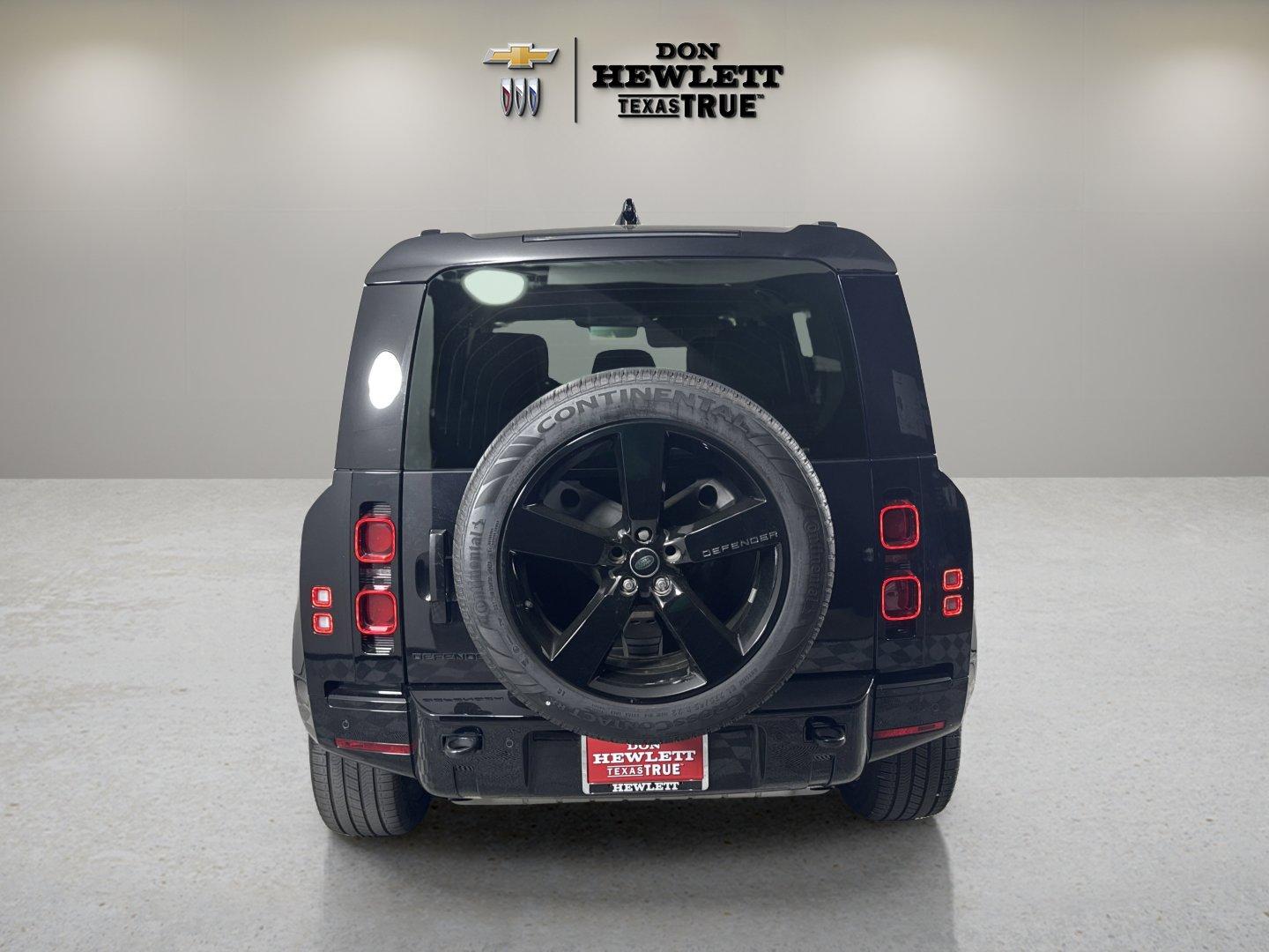 2024 Land Rover Defender Vehicle Photo in GEORGETOWN, TX 78626-7508