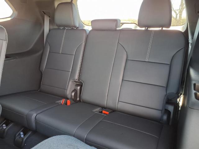 2025 GMC Acadia Vehicle Photo in Denton, TX 76205