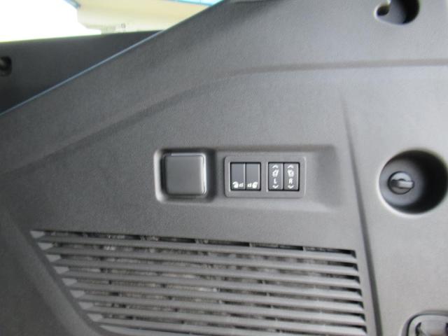2025 Chevrolet Suburban Vehicle Photo in LEESBURG, FL 34788-4022