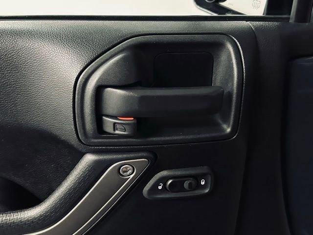 2016 Jeep Wrangler Unlimited Vehicle Photo in MEDINA, OH 44256-9631