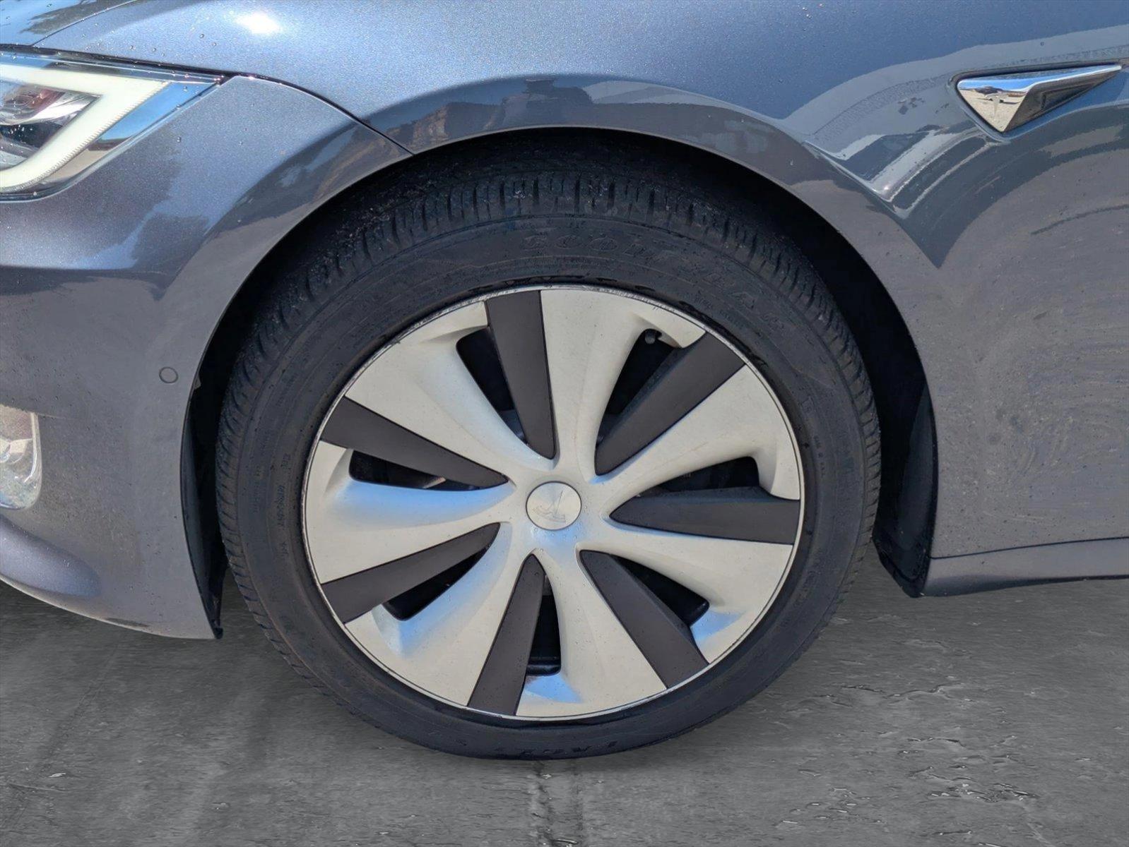 2020 Tesla Model S Vehicle Photo in GREENACRES, FL 33463-3207
