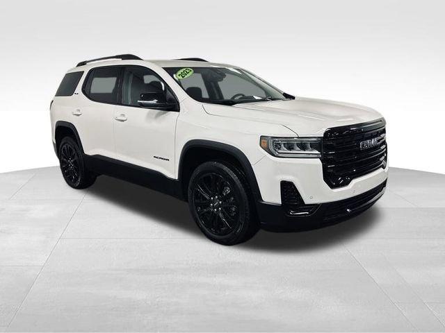 2023 GMC Acadia Vehicle Photo in MEDINA, OH 44256-9631