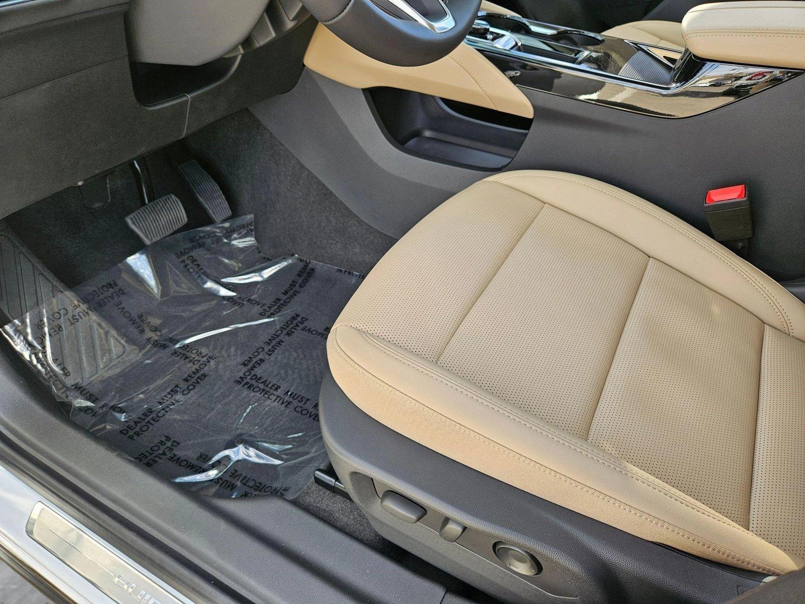 2025 Buick Envision Vehicle Photo in HENDERSON, NV 89014-6702