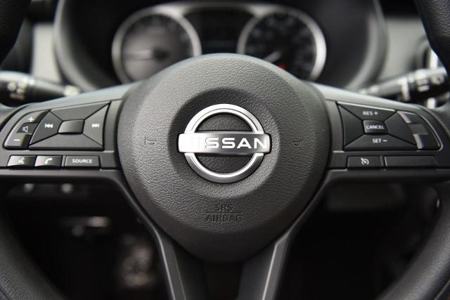 2025 Nissan Kicks Play Vehicle Photo in Ballwin, MO 63011