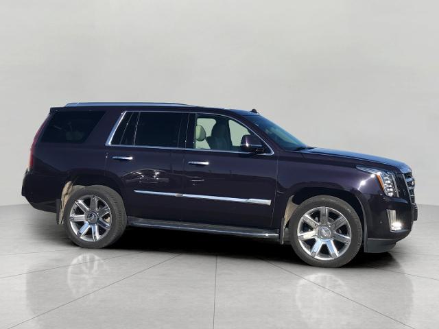 2018 Cadillac Escalade Vehicle Photo in GREEN BAY, WI 54303-3330