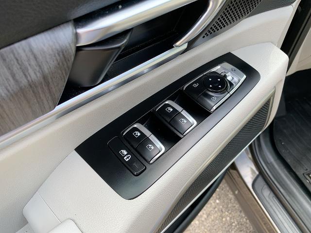 2023 Kia Telluride Vehicle Photo in MOON TOWNSHIP, PA 15108-2571