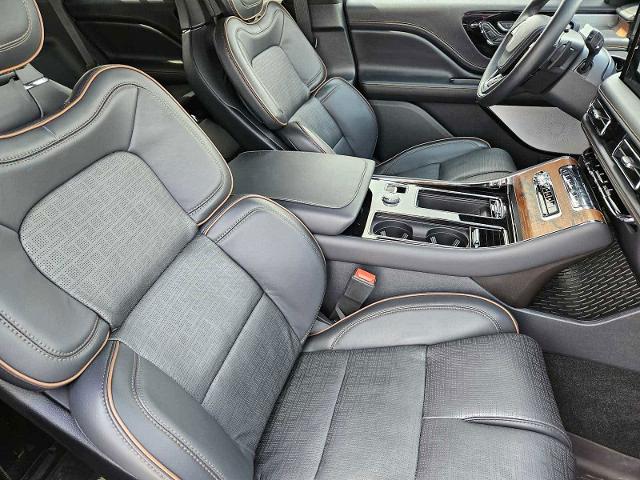2025 Lincoln Aviator Vehicle Photo in AUSTIN, TX 78717