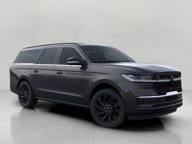 2025 Lincoln Navigator L Vehicle Photo in Neenah, WI 54956