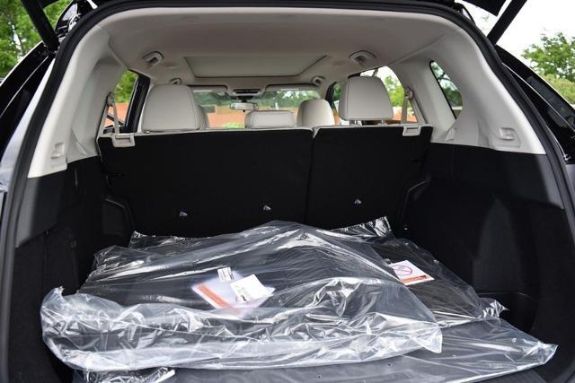 2025 Nissan Rogue Vehicle Photo in Ballwin, MO 63011