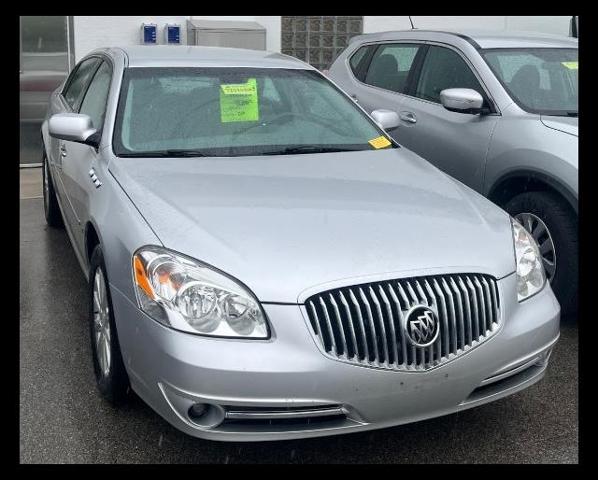 2010 Buick Lucerne Vehicle Photo in Green Bay, WI 54304