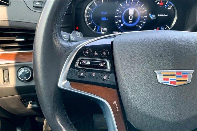 2020 Cadillac Escalade Vehicle Photo in KANSAS CITY, MO 64114-4502