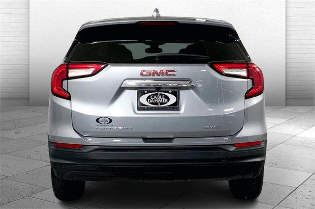 2024 GMC Terrain Vehicle Photo in KANSAS CITY, MO 64114-4502