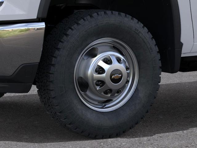 2025 Chevrolet Silverado 3500 HD Chassis Cab Vehicle Photo in DANBURY, CT 06810-5034