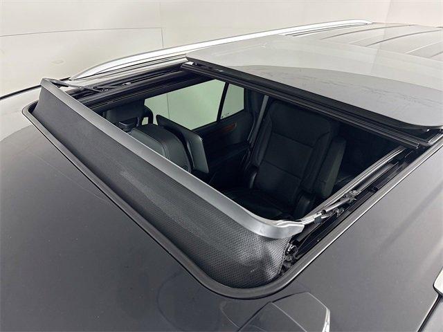 2025 GMC Yukon Vehicle Photo in PUYALLUP, WA 98371-4149