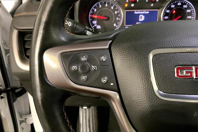 2023 GMC Terrain Vehicle Photo in Lees Summit, MO 64086