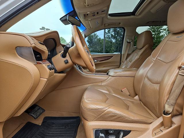 2016 Cadillac Escalade ESV Vehicle Photo in TREVOSE, PA 19053-4984