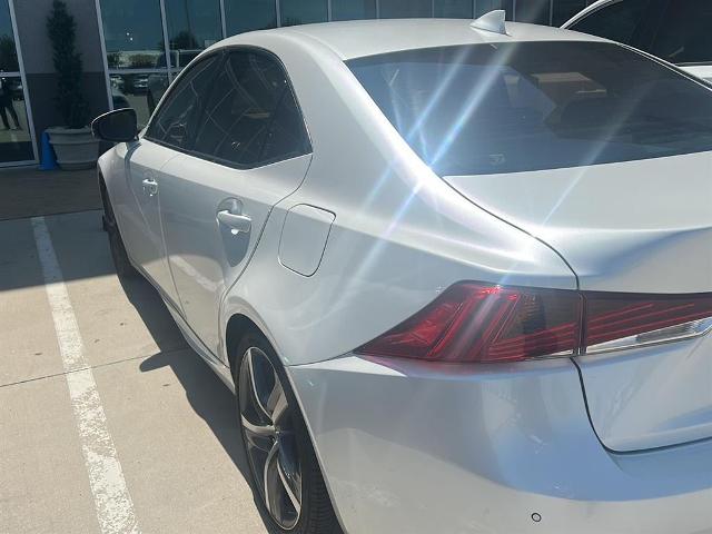 2018 Lexus IS 300 Vehicle Photo in Grapevine, TX 76051