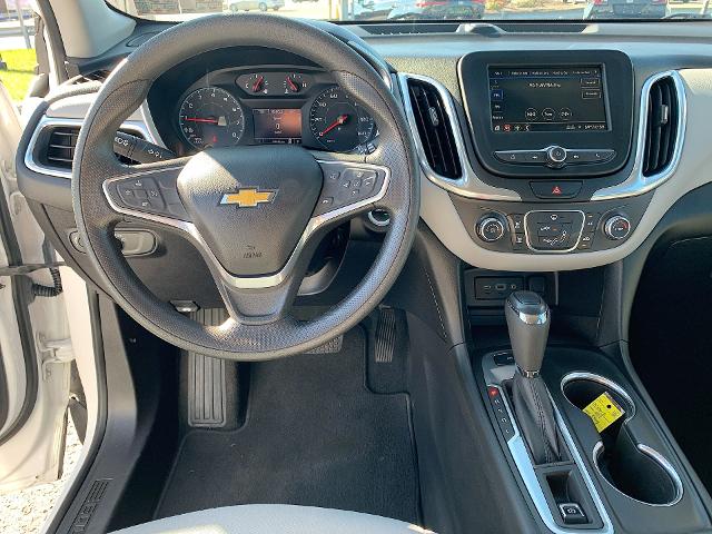 2019 Chevrolet Equinox Vehicle Photo in MOON TOWNSHIP, PA 15108-2571