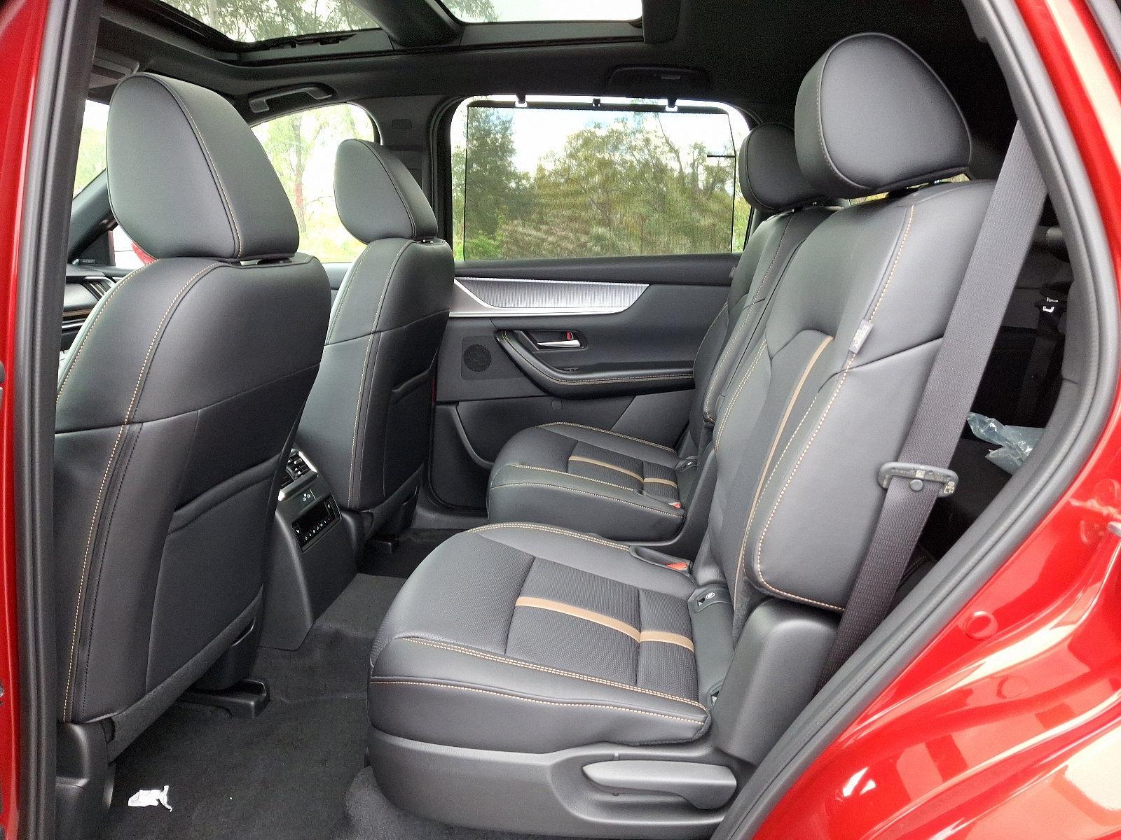 2025 Mazda CX-90 PHEV Vehicle Photo in Harrisburg, PA 17111