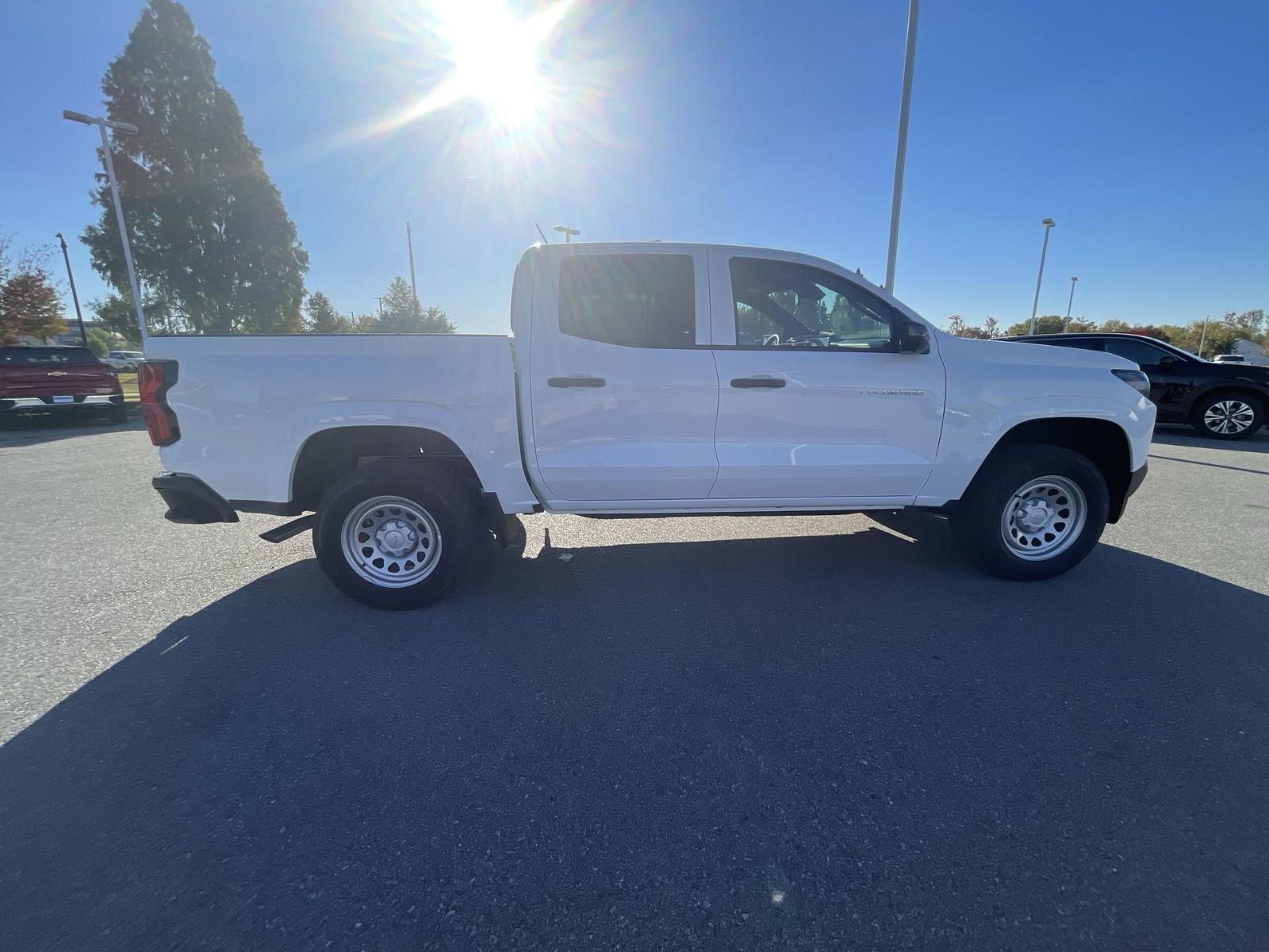 2024 Chevrolet Colorado Vehicle Photo in BENTONVILLE, AR 72712-4322