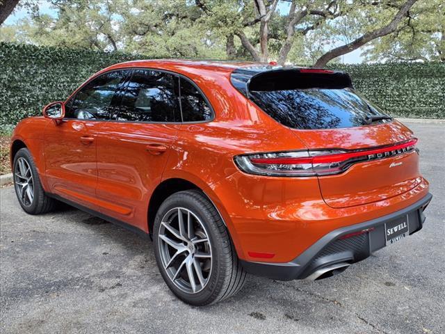 2024 Porsche Macan Vehicle Photo in SAN ANTONIO, TX 78230-1001