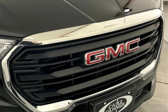 2024 GMC Terrain Vehicle Photo in KANSAS CITY, MO 64114-4545