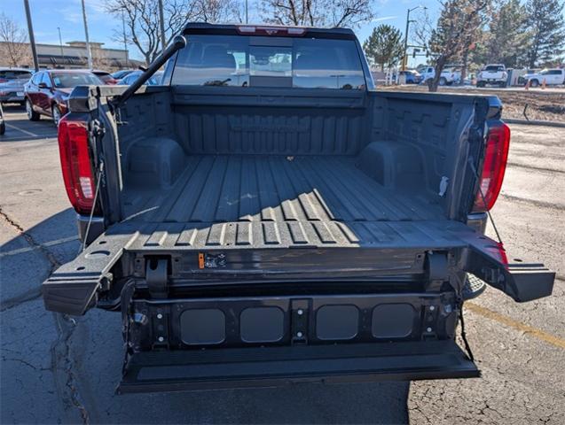 2022 GMC Sierra 1500 Vehicle Photo in AURORA, CO 80012-4011