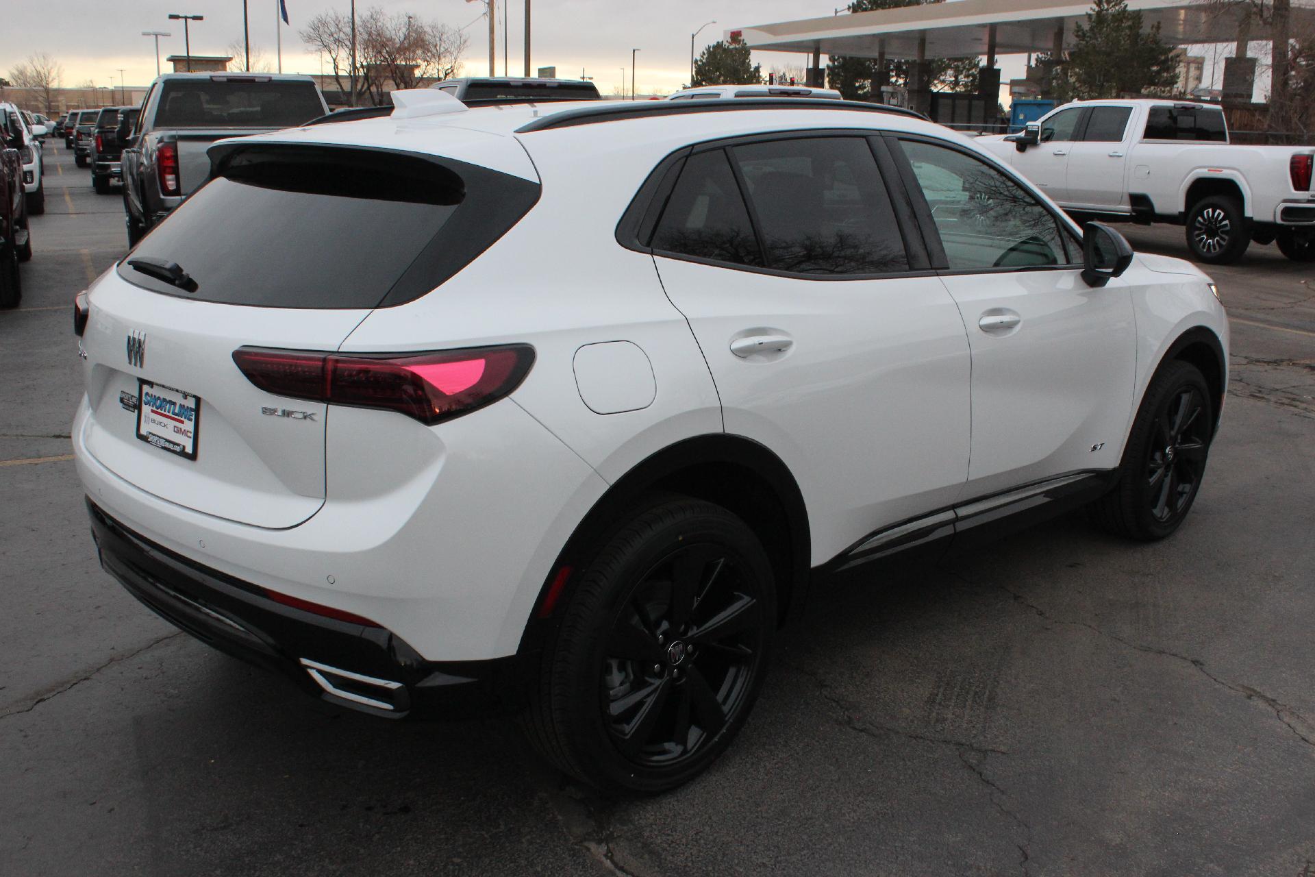 2025 Buick Envision Vehicle Photo in AURORA, CO 80012-4011