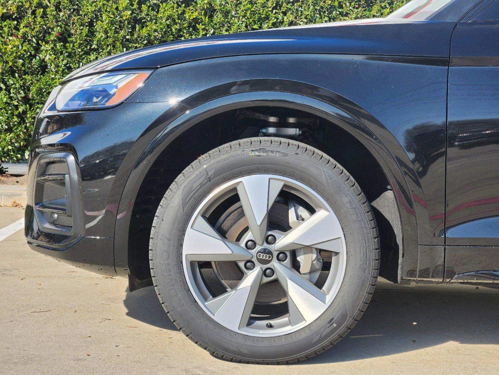 2025 Audi Q5 Vehicle Photo in MCKINNEY, TX 75070