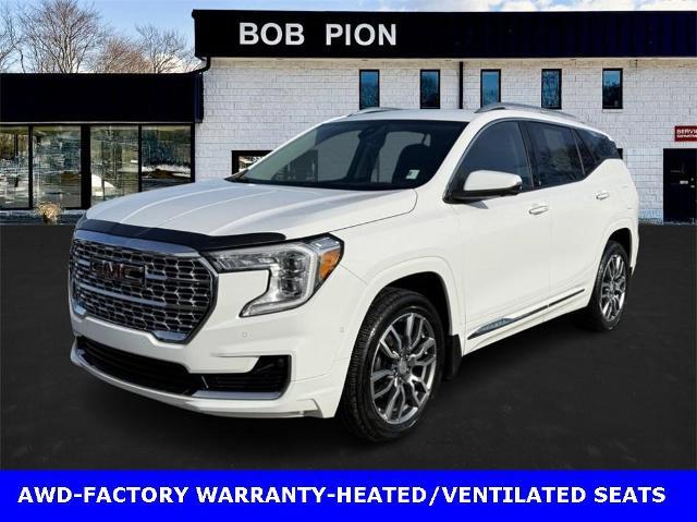 2022 GMC Terrain Vehicle Photo in CHICOPEE, MA 01020-5001