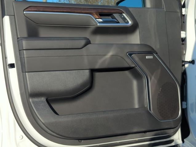 2025 GMC Sierra 1500 Vehicle Photo in PASADENA, CA 91107-3803