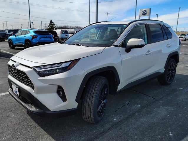 2022 Toyota RAV4 Vehicle Photo in GREEN BAY, WI 54304-5303