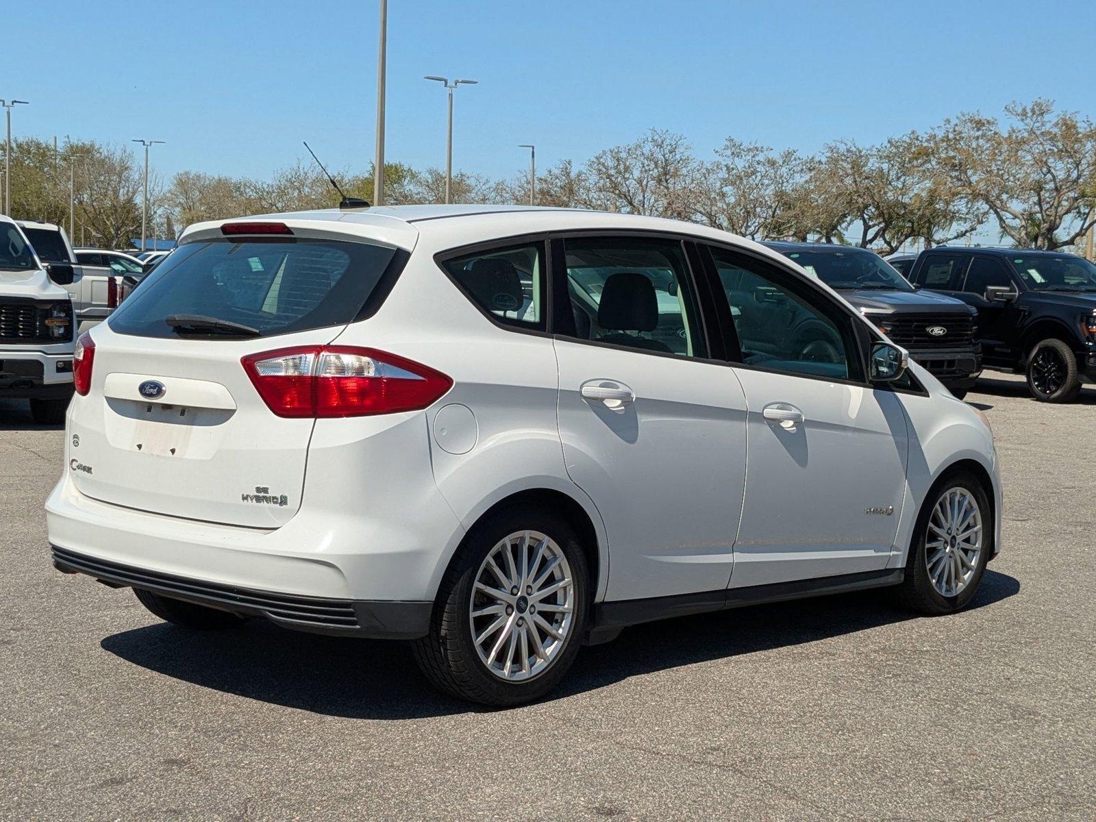 2016 Ford C-Max Hybrid Vehicle Photo in St. Petersburg, FL 33713