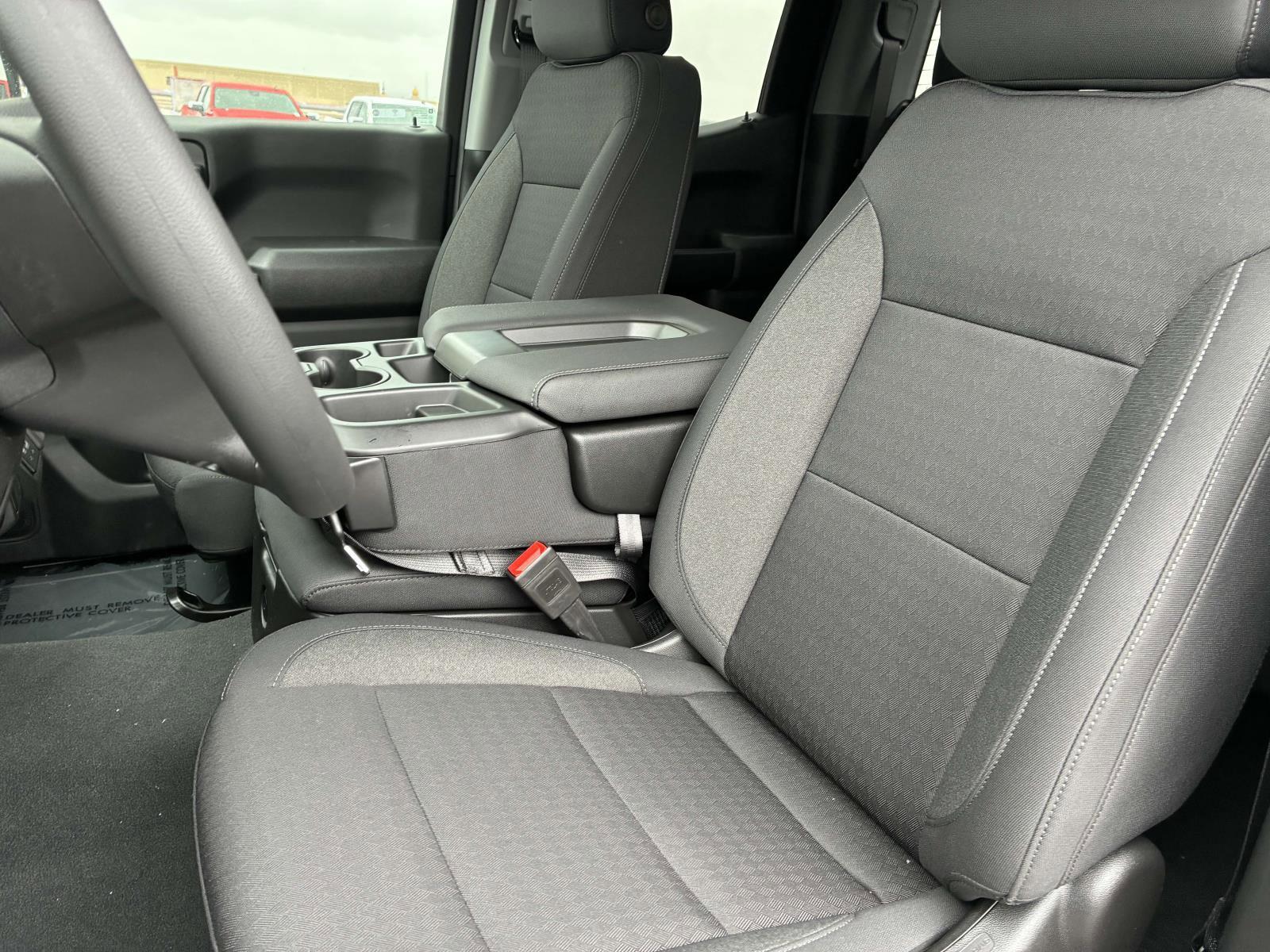 2025 Chevrolet Silverado 1500 Vehicle Photo in LOS ANGELES, CA 90007-3794
