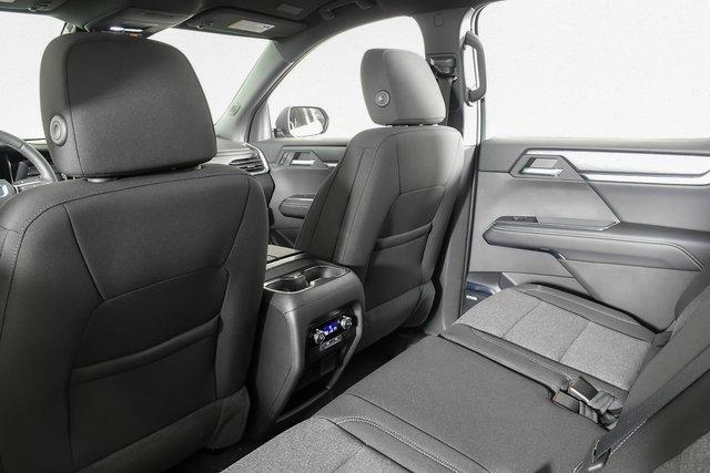 2025 GMC Acadia Vehicle Photo in PUYALLUP, WA 98371-4149