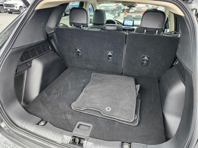 2020 Ford Escape Vehicle Photo in GREEN BAY, WI 54304-5303